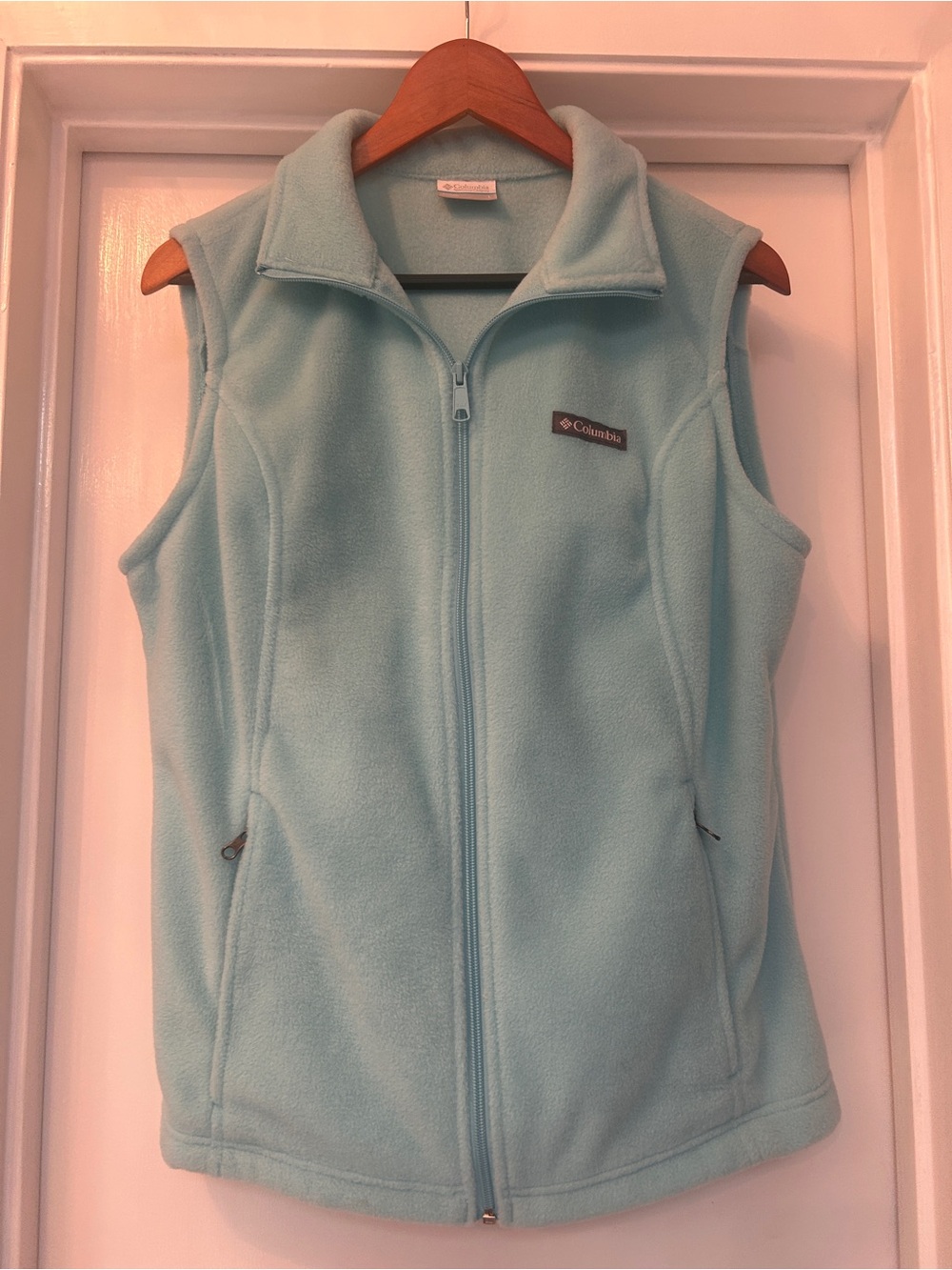 Columbia Light Aqua Fleece Vest